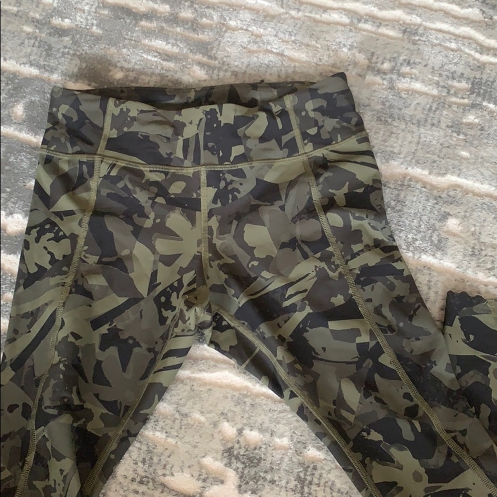 Camo Lululemon Leggings